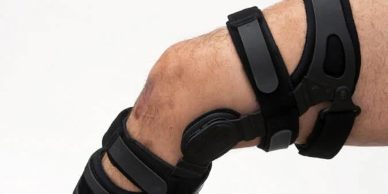 Knee Braces in Collingwood, Ontario